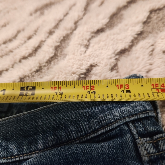 Cropped Straight Leg Lucky Brand Jeans, Sz 10/30 - Picture 5 of 10